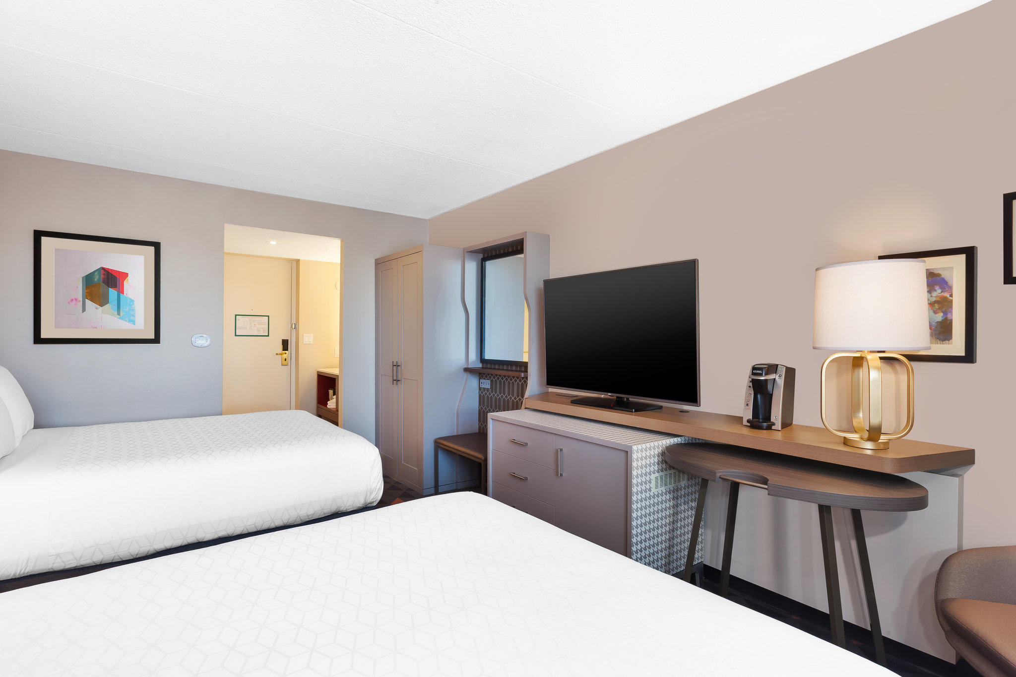 Фото Holiday Inn St. John's Conference Centre, an Ihg Hotel