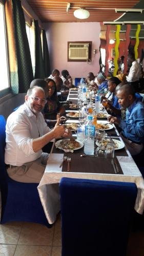 Фото Zambezi Inn Hotel