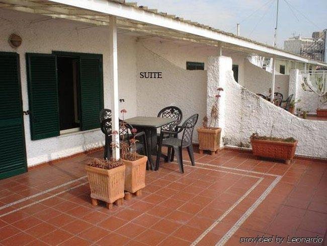 Фото B&B Hotel Napoli