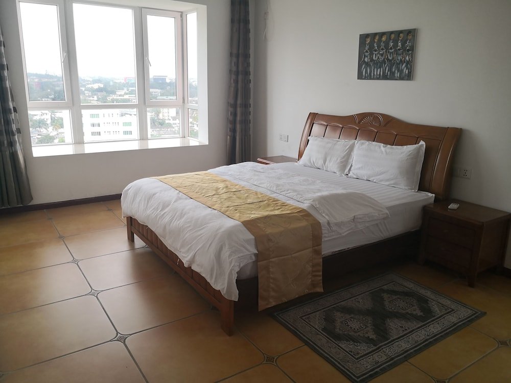 Фото Chateau Towers Hotel Apartment