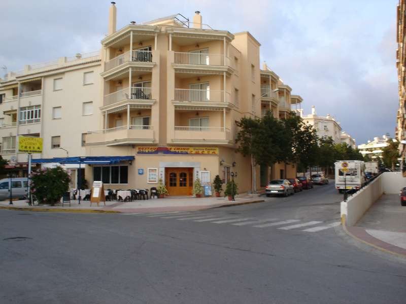 Фото Apartamentos Andalucía