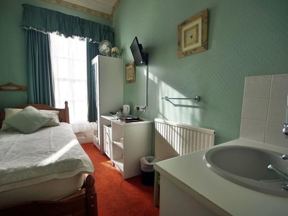 Фото Diamonds Inn Ltd