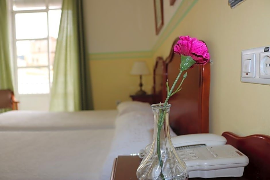 Фото Nuevo Hotel