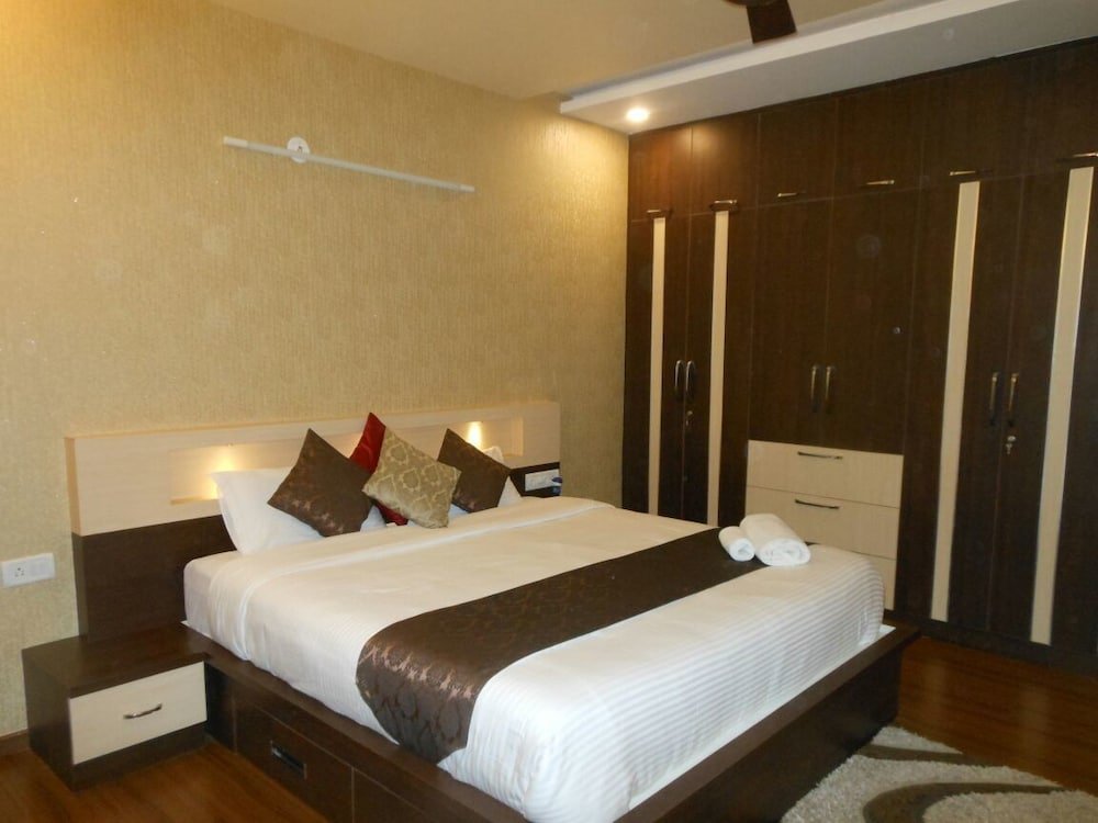 Фото Omicron Hotel 1 Bhk Studio Rooms