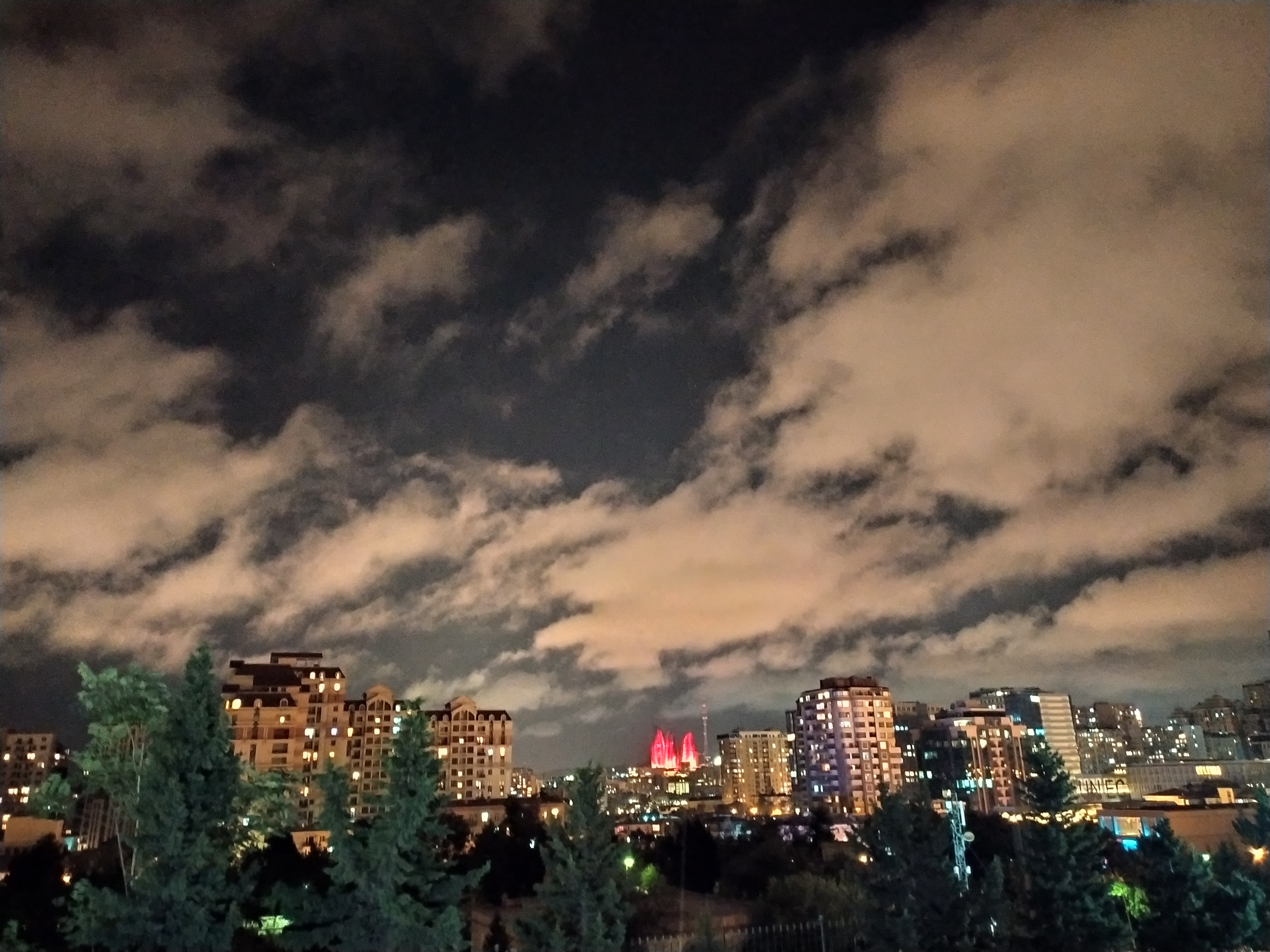 Фото The Clocktower Hotel