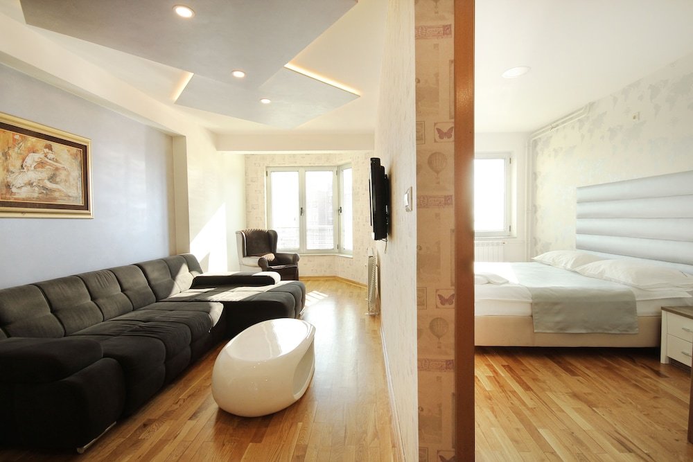 Фото Apartment Belgrade Center - Dobrinjska