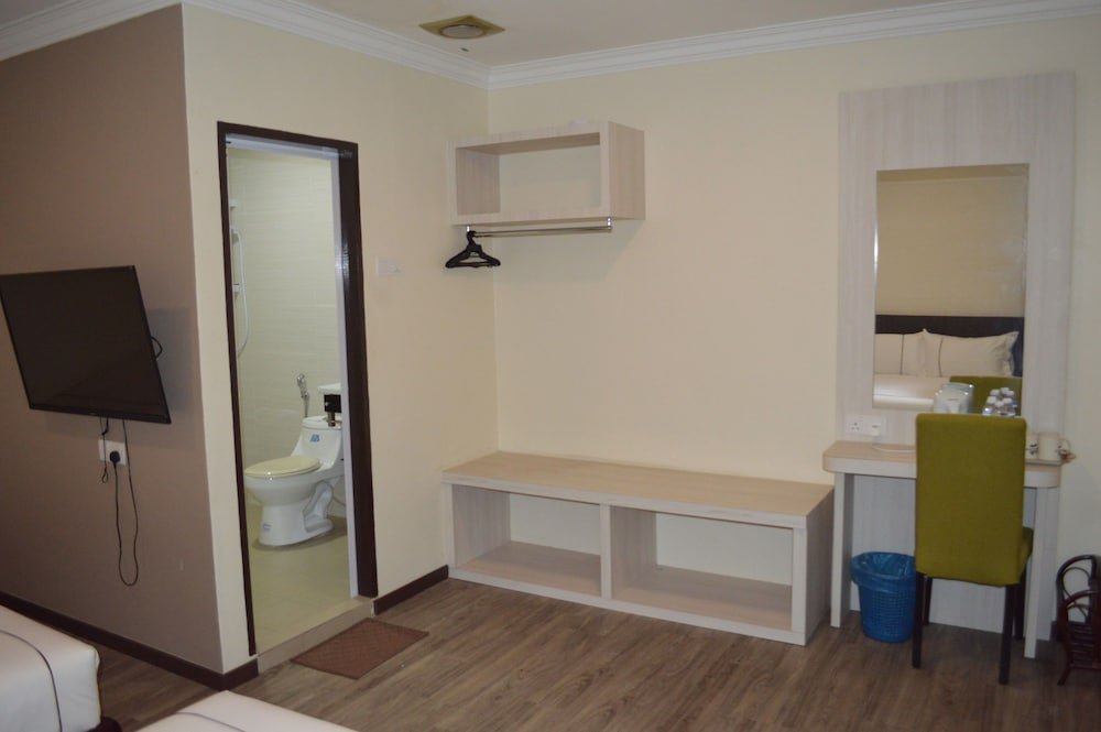 Фото Angsoka Hotel Teluk Intan