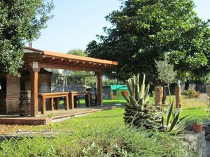 Apartamentos La Higar (Comunidad Autónoma de Asturias, Asturias, Calle Llames), hotel