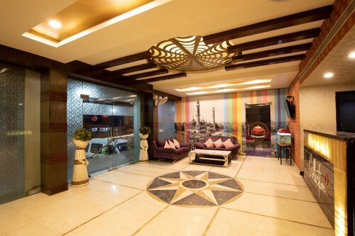 Гостиница Fabexpress Westin Plaza