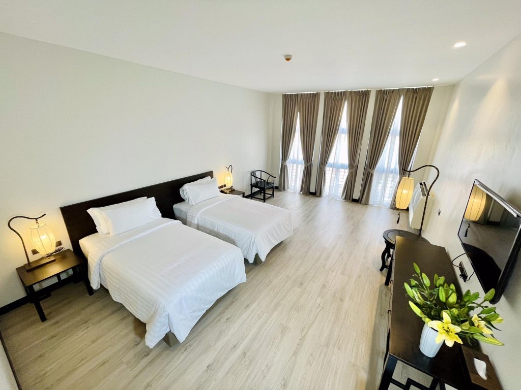 Фото Old Thai Heng Hotel