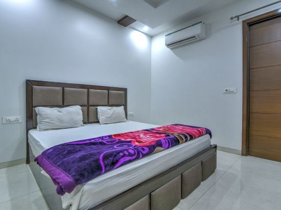 Фото Oyo 464 Hotel Lotus Palace