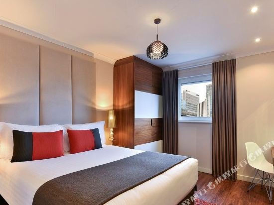 Фото Fraser Place Canary Wharf