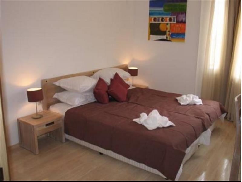 Фото St. John Hill