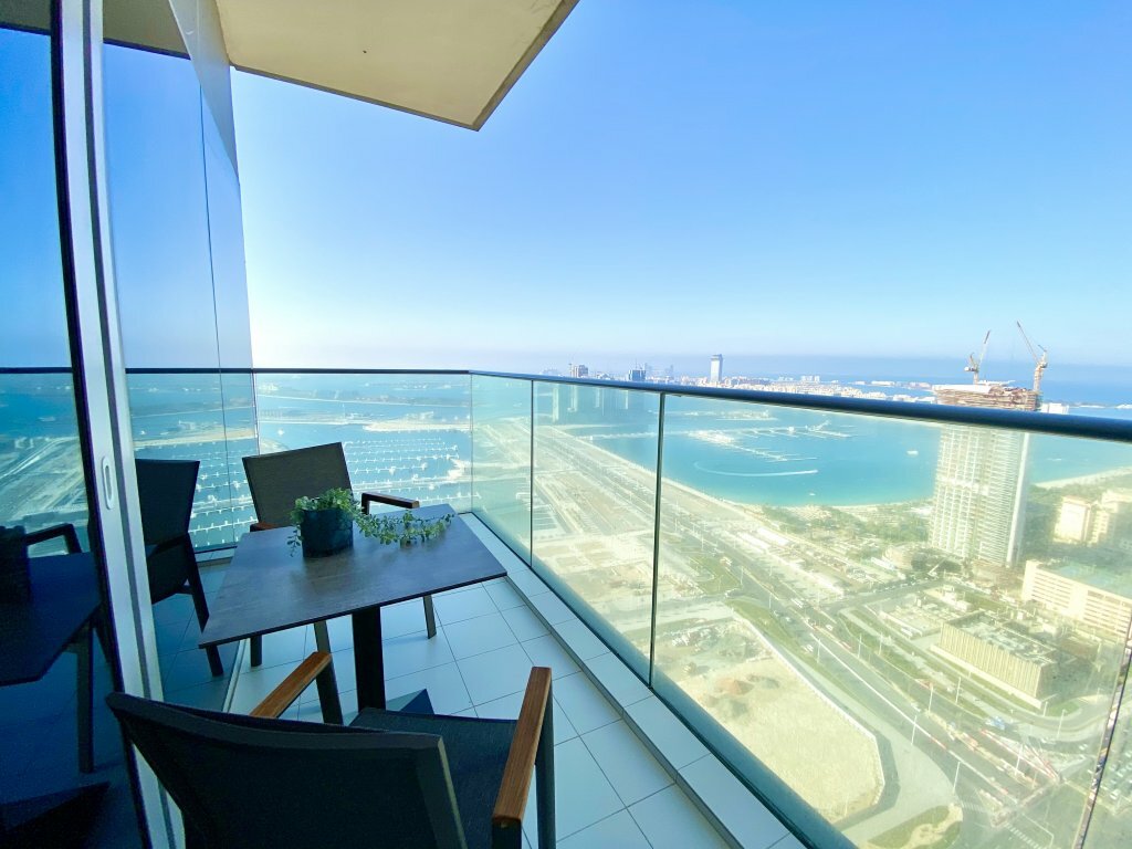 Short-term housing rental High End Fendi Designed Full sea view 1br Apartments, Dubai, photo