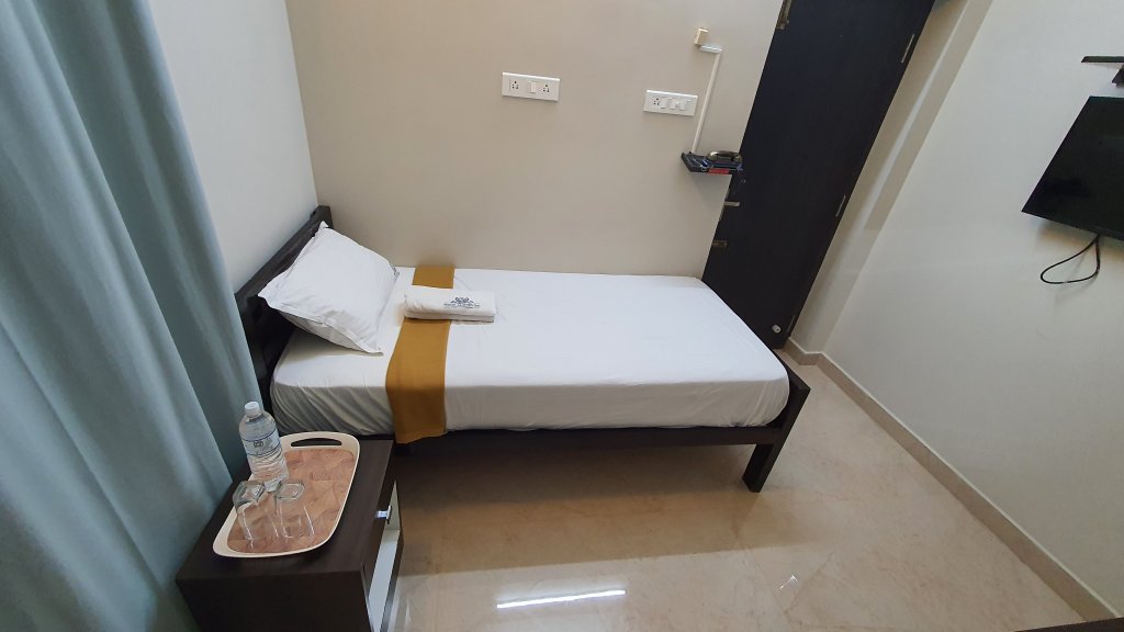 Фото Hotel Akshith Inn