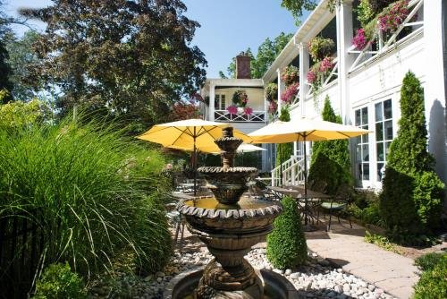 Фото The Charles Hotel