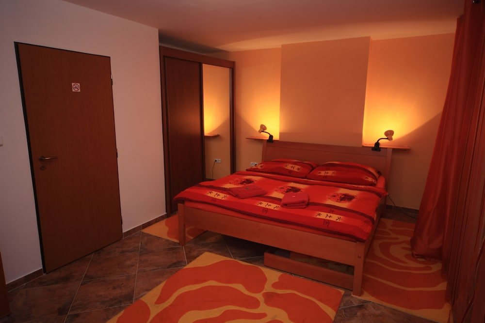 Фото Penzion V Roklích