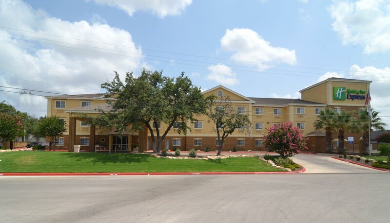 Гостиница Holiday Inn Express Hotel & Suites San Antonio-Airport North, an Ihg Hotel