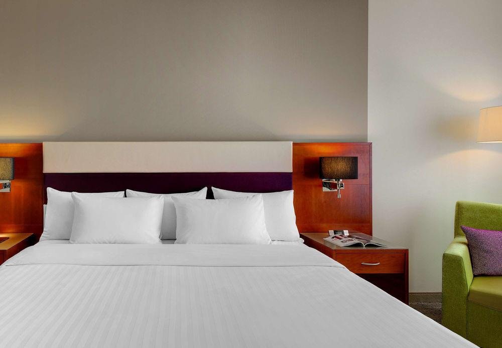 Фото Courtyard by Marriott Zurich North