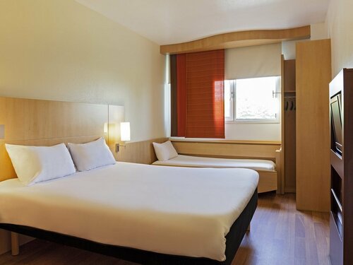 Гостиница B&b Hotel Barcelona Mataro