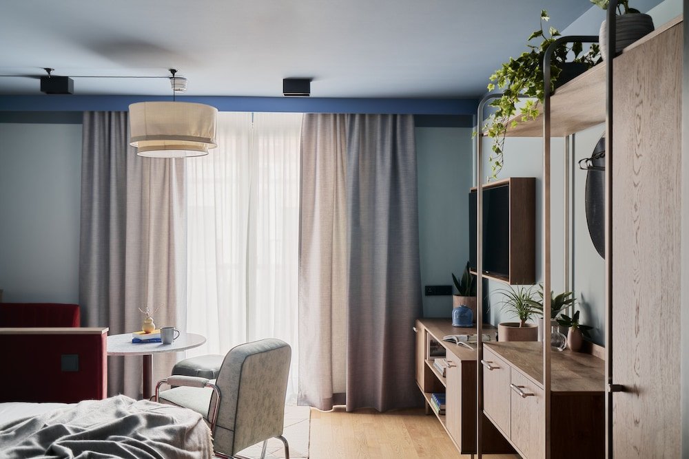 Фото Schwan Locke