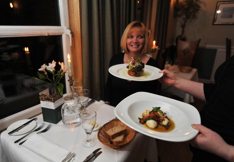 Фото Poppies Hotel