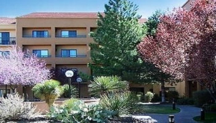 Фото Courtyard by Marriott Albuquerque Airport