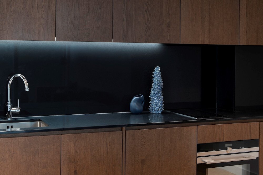 Фото Cove Landmark Pinnacle