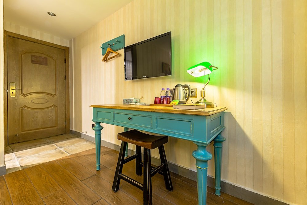 Фото Wuyang Boutique Hotel - Hefang Street