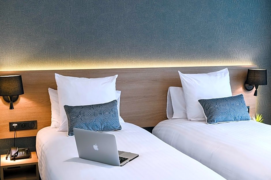 Фото Est Western Plus Le Havre Centre Gare