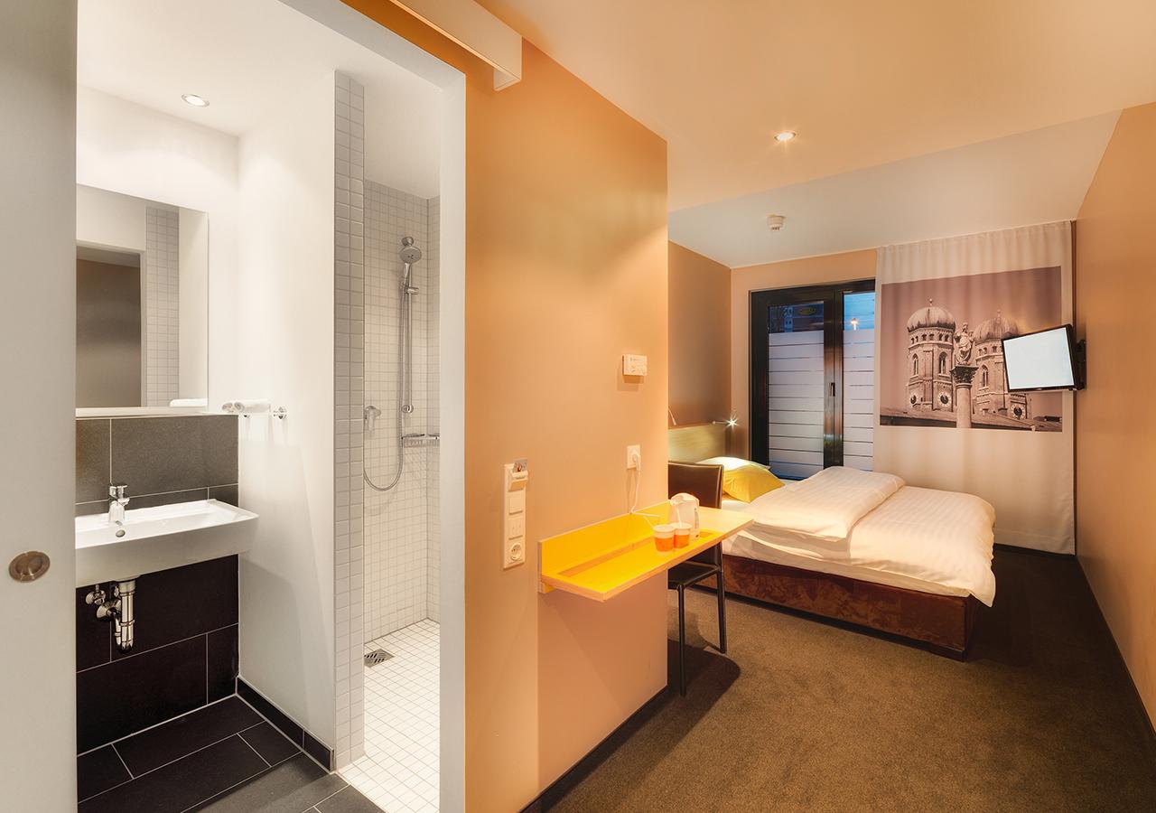 Фото отеля 3