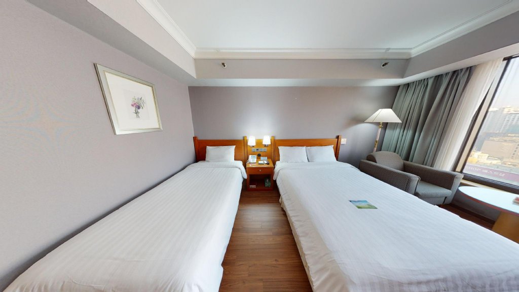 Фото Hotel Paragon