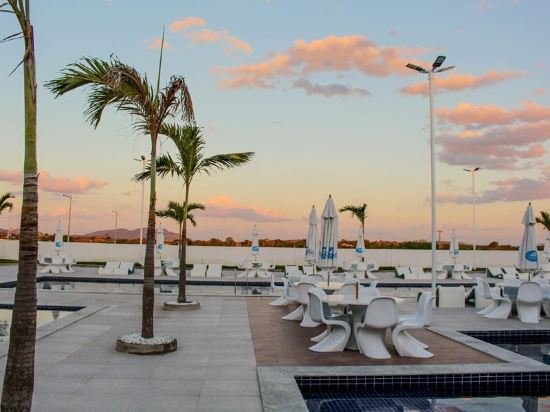 Фото Bristol Aline