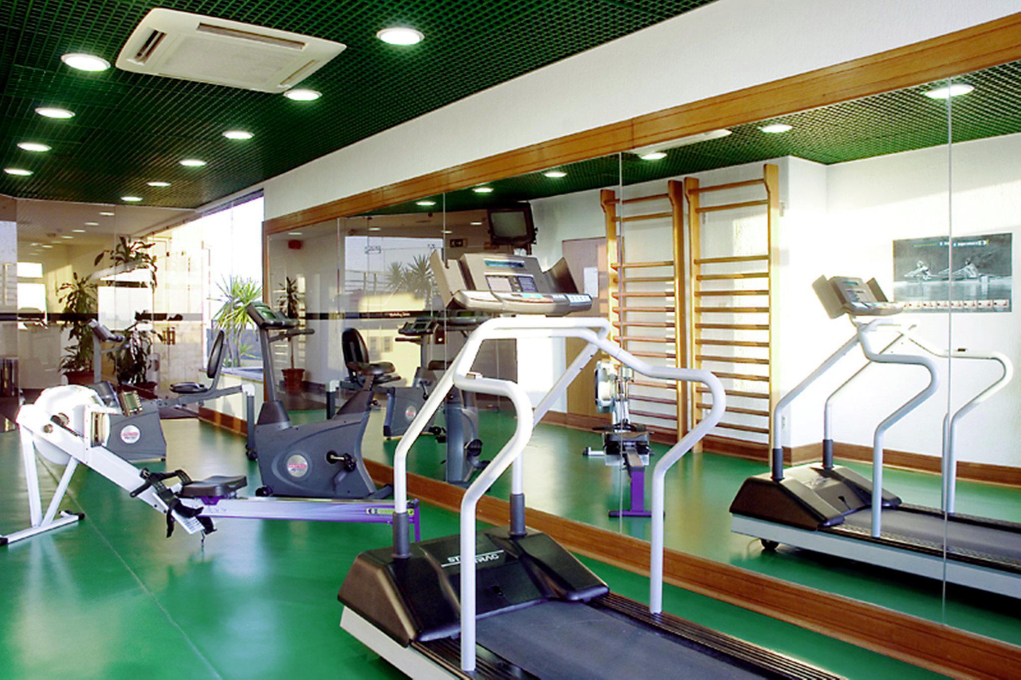 Фото Holiday Inn Lisbon