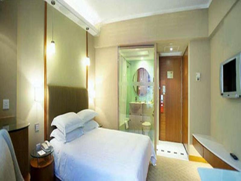 Фото Wharney Hotel