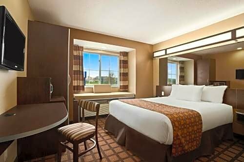 Гостиница Microtel Inn & Suites by Wyndham Marion/Cedar Rapids в Сидар-Рапидс