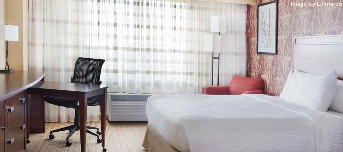 Фото Courtyard by Marriott Denver Airport