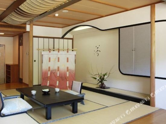 Фото Yumoto Sakakibarakan