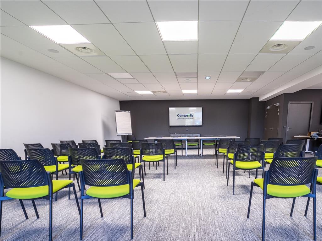 Фото Campanile Marseille Est - Aubagne