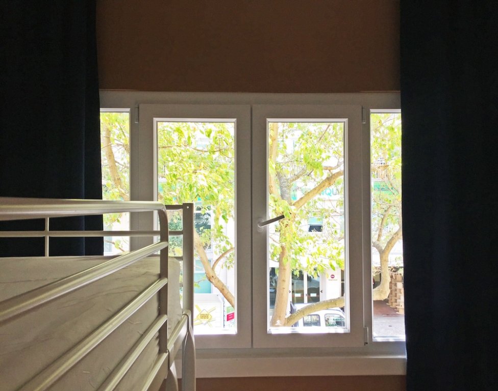 Фото Avenue Hostel & Suites