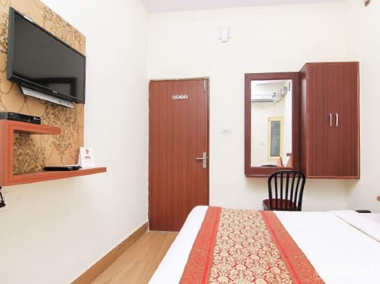 Фото The Century Plaza Hotel