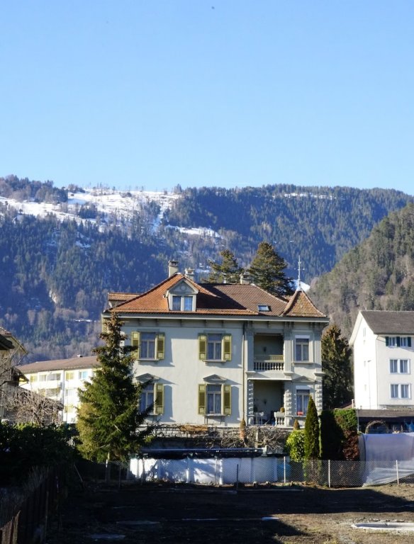 Фото Adventure Guesthouse Interlaken