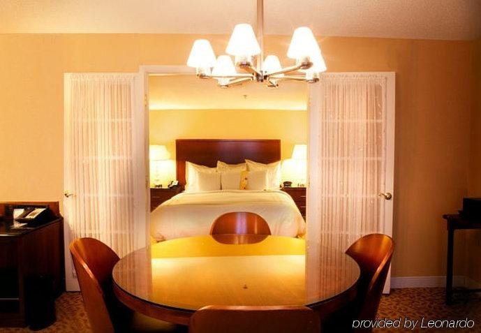 Фото Marriott Chicago Schaumburg