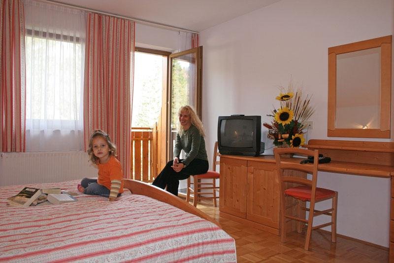 Фото Hotel Kristal