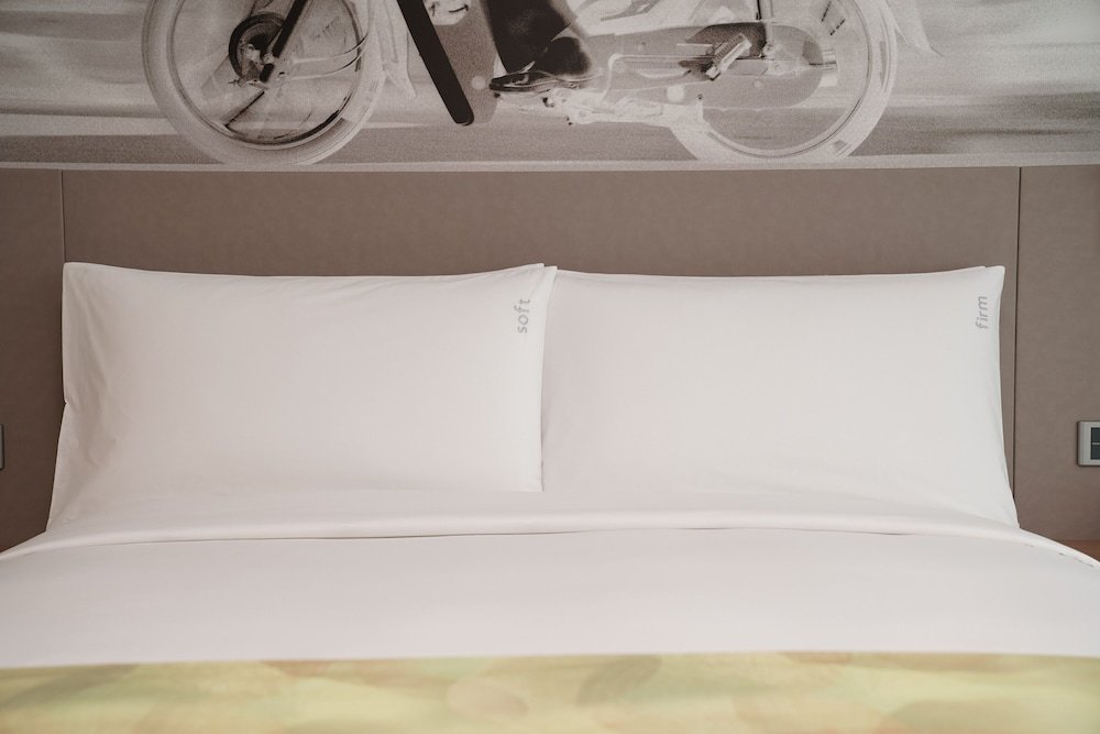 Фото Holiday Inn & Suites Saigon Airport