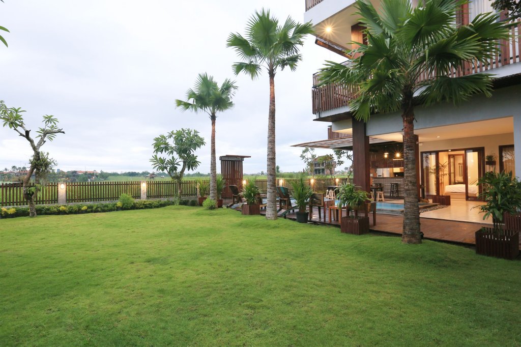 Фото The Paving Villa