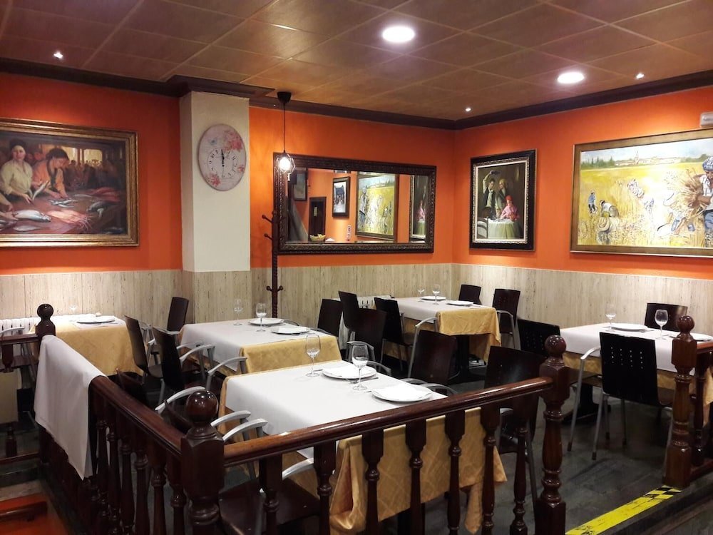 Фото Hampton Inn Boston - Logan Airport