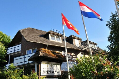 Гостиница Akzent Hotel Zur Gr& Xfc; nen Eiche в Шнефердингене
