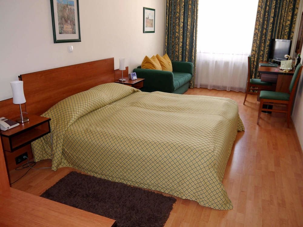 Фото Deutschmeister