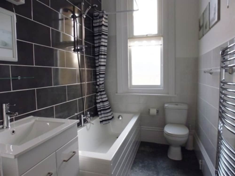 Фото Parterre Holiday Apartments